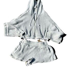 Hoodie/shorts set